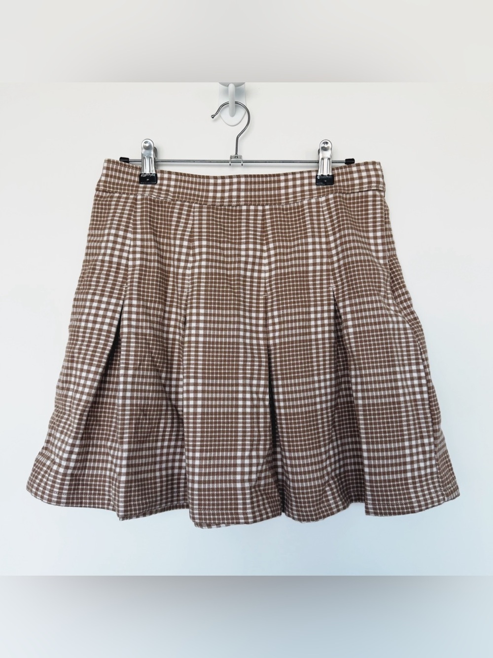 Hollister Ultra High-Rise Pleated Plaid Mini Skirt